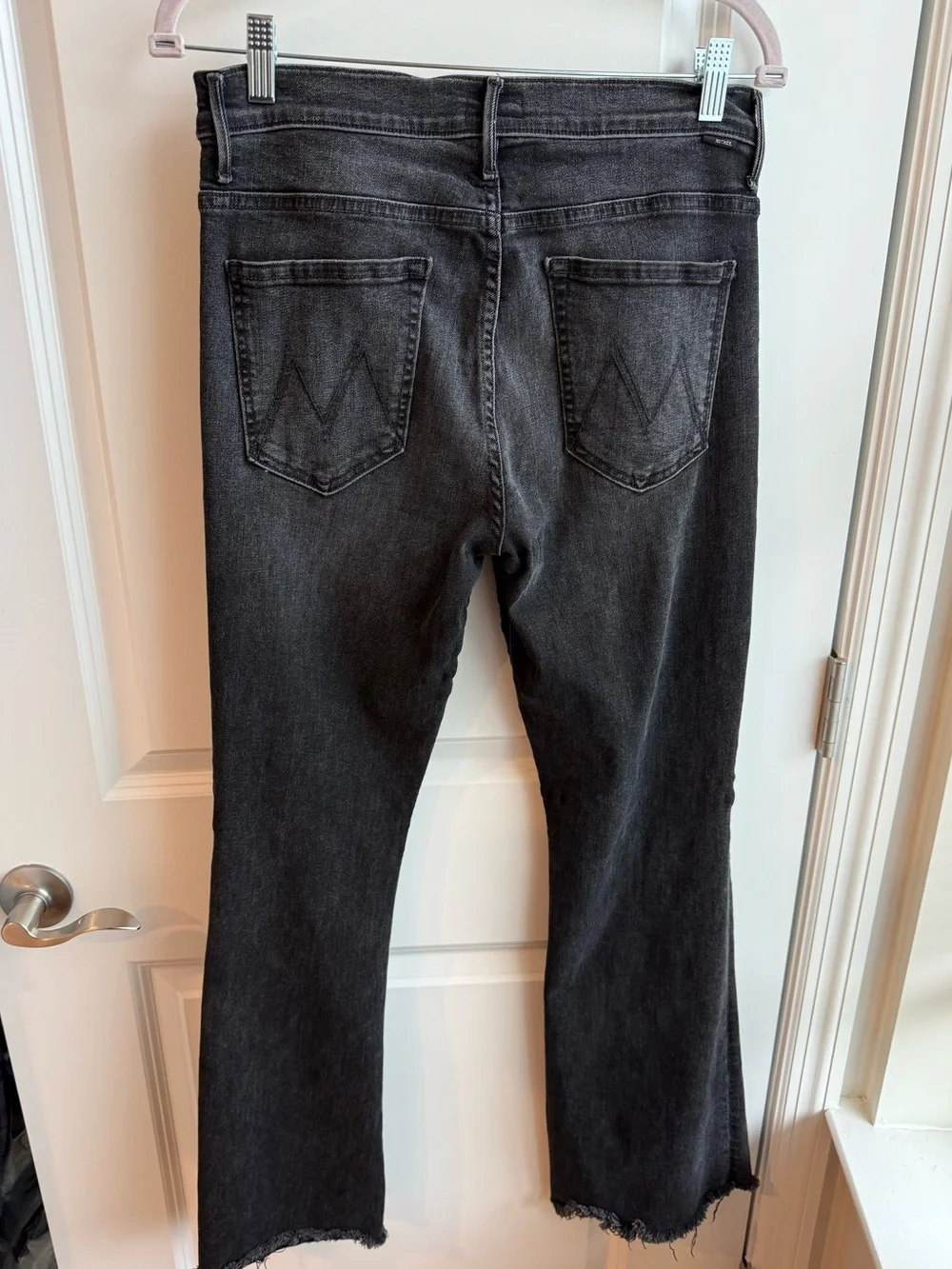 Mother the Weekender Fray in Night Shadow size 30 Flare Raw Hem Casual